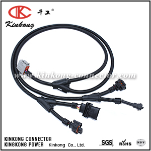 Automotive wiring harness with 6 pin Deutsch connector and Bosch connectors WD004