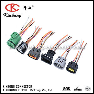 Auto wiring harness with sensor connector
