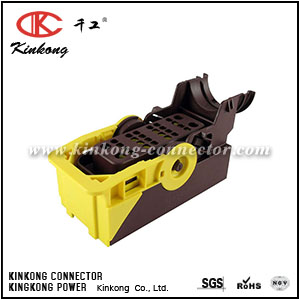 2138839-2 28 pole receptacle ecu auto connector with terminals