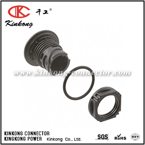 121583-0061 6 pin male cable connector